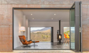Modern Glass Bungalow with the best views in Asheville